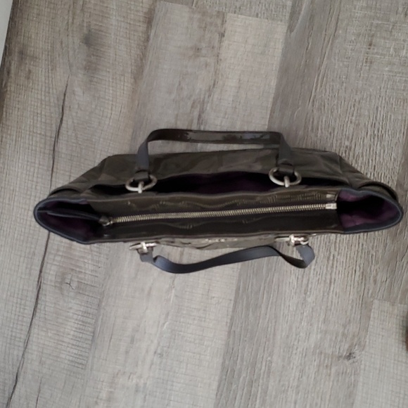 Coach Purse - Picture 15 of 16